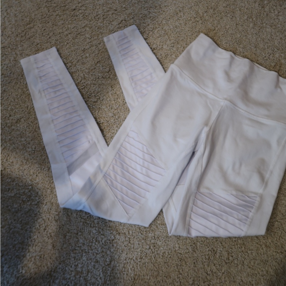Alo leggings